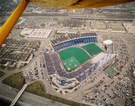 toronto blue jays exhibition stadium